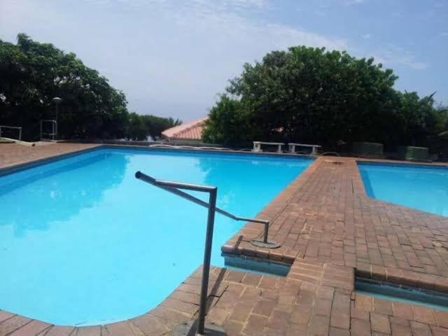 Umdloti Holiday Resort Apartment 514 - Amazing Breaker & Ocean Views Exterior foto